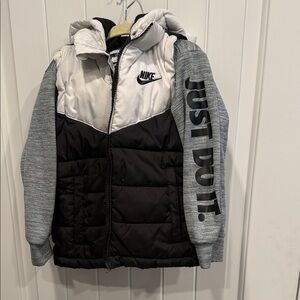 Nike Black and White Puffer Jacket with Gray Sleeves